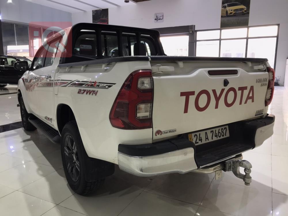 Toyota Hilux
